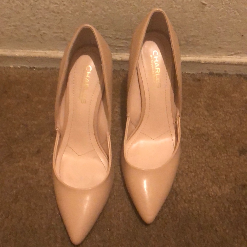 Charles By Charles David 6.5 Beige Leather Heels